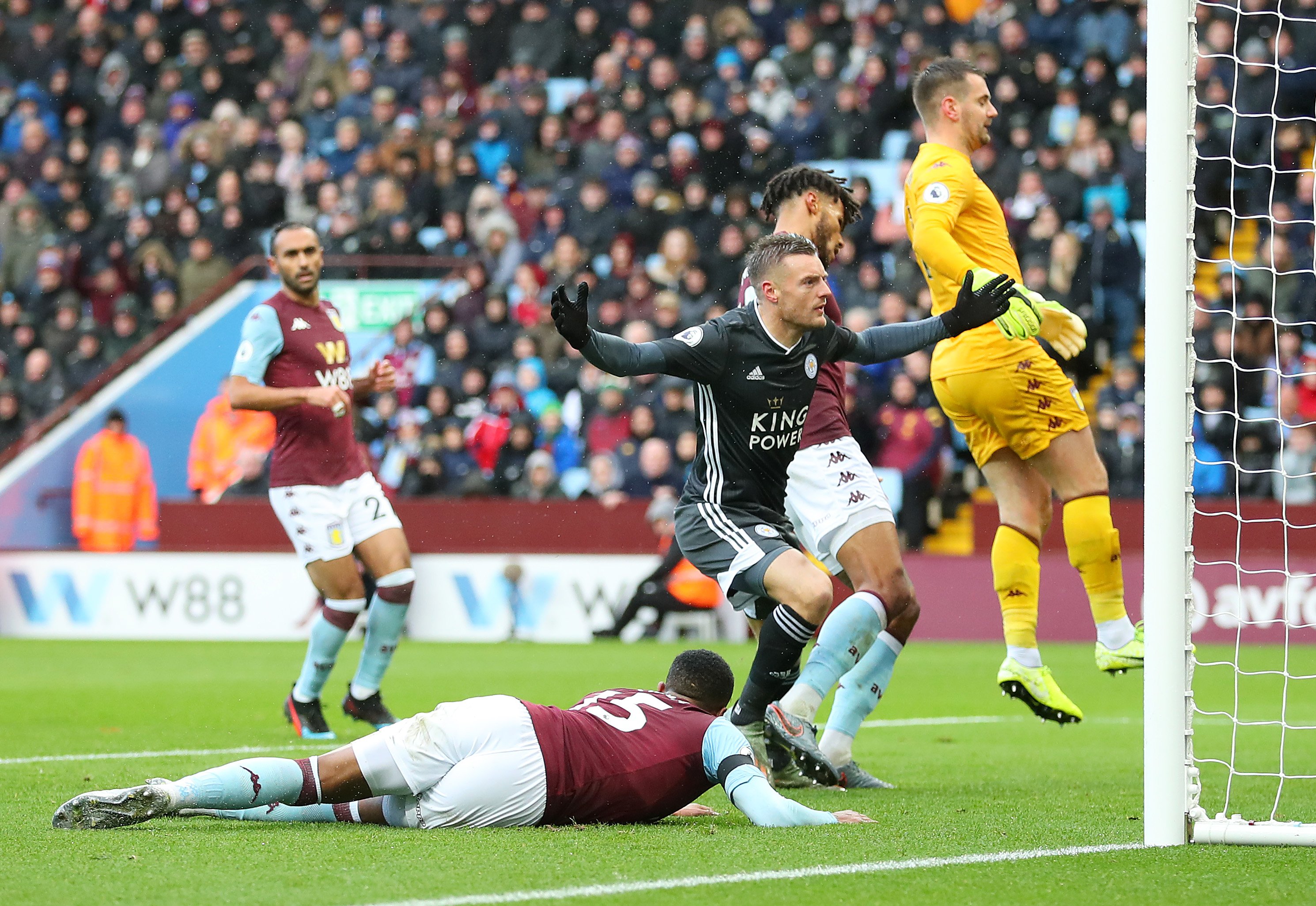 着孩子来到 着孩子来到